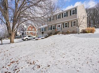 136 Lazy Brook Rd, Monroe, CT 06468