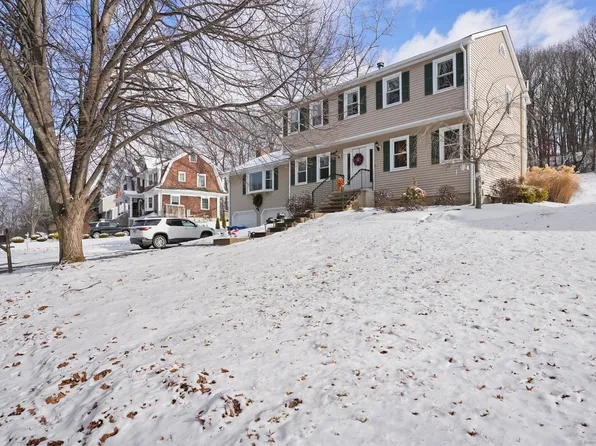 136 Lazy Brook Road, Monroe, CT 06468