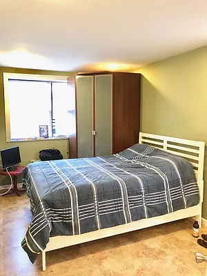 Rented by Amorelli Realty | media 41