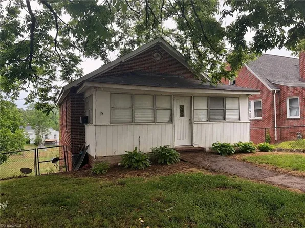 309 Wentworth St, Reidsville, NC 27320