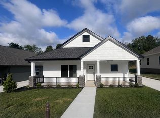 924 Stratford Ave, Sweetwater, TN 37874