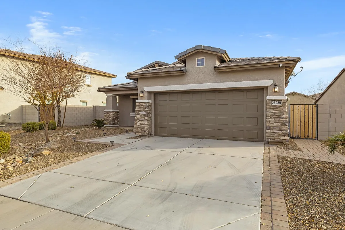 Property Photo - 26239 N 166th Ave