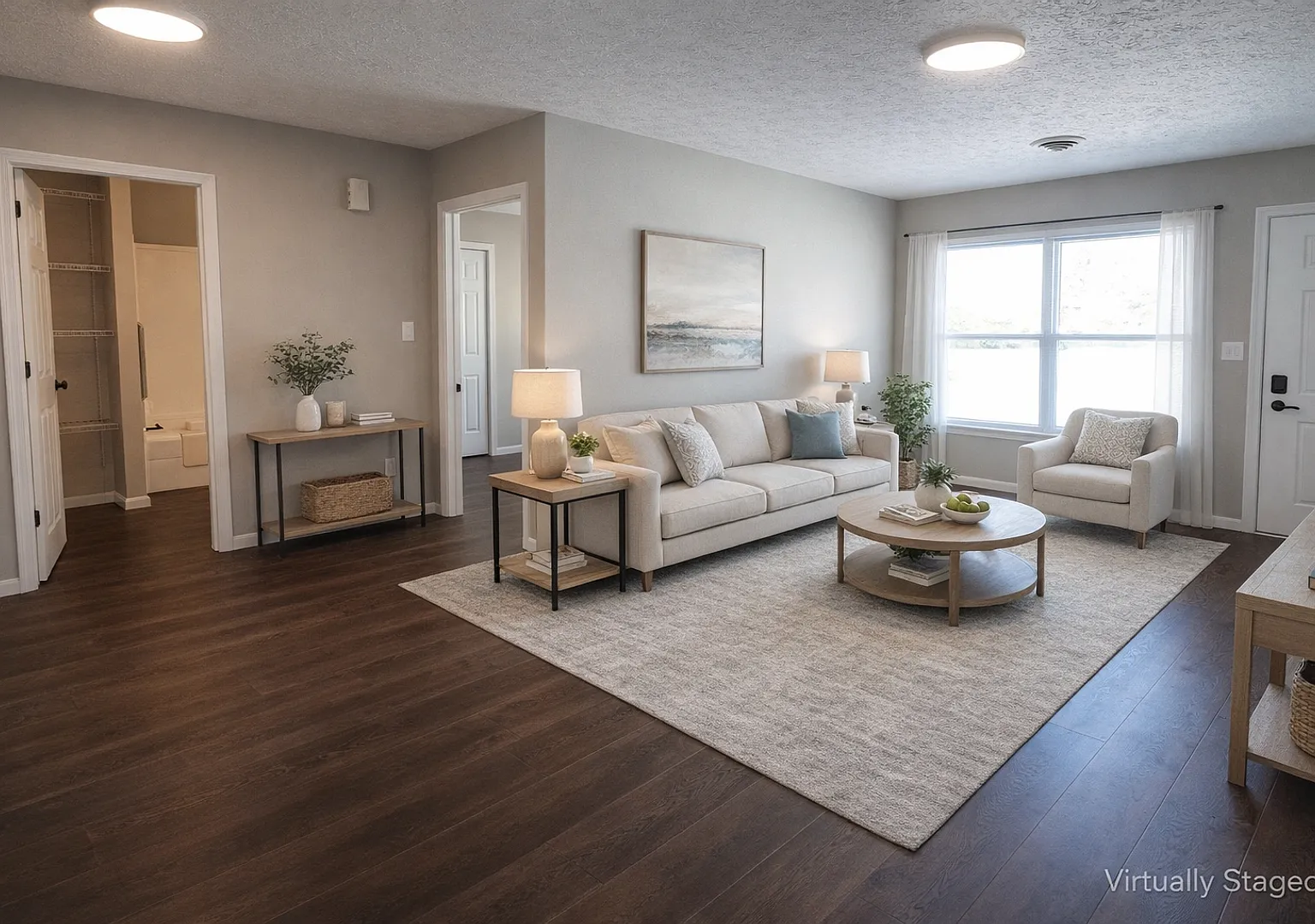 Royal Oaks Apartments — Photo 3