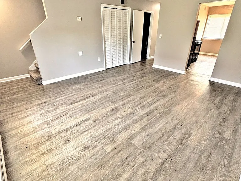 Avalon Cove Townhomes — Photo 11
