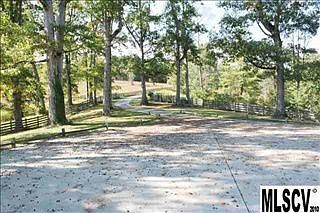 5th image of 6 Mosswood Way