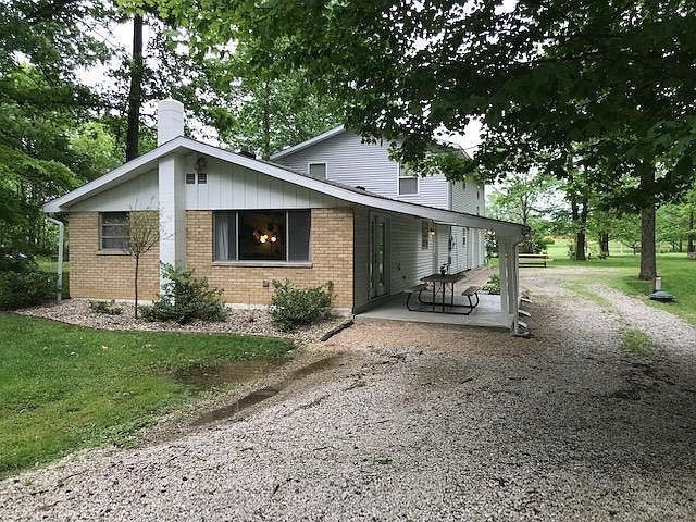 1st image of 229 W Santee Dr
