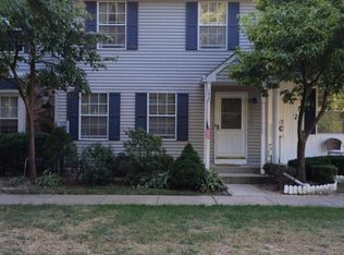 592 Davids Ct, Lakewood, NJ 08701