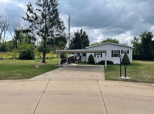 445 Luther St SW, Cedar Rapids, IA 52404