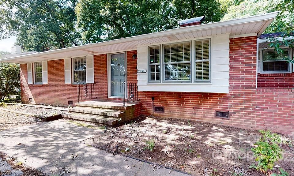 1st image of 3630 Moultrie St