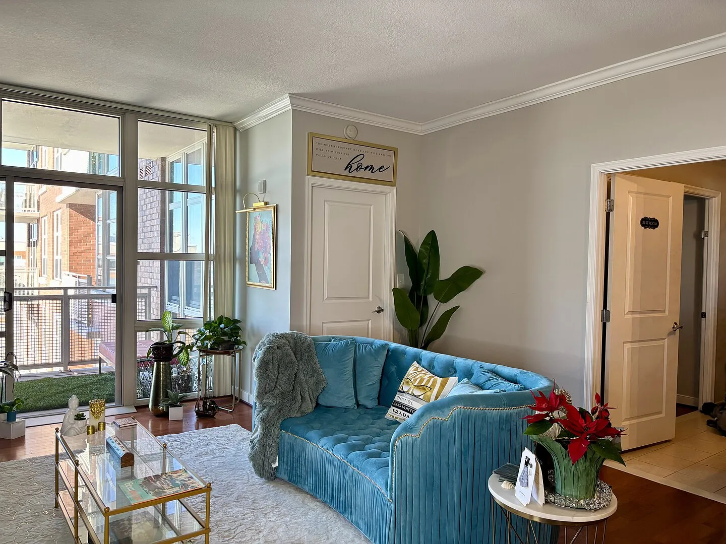 Luxury 2BR/2BTH w/ Water View! Breakfast daily! — Photo 2
