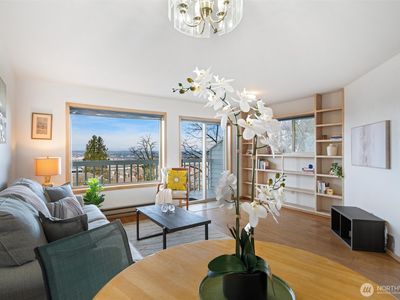 729 High Street #103, Bellingham, WA, 98225