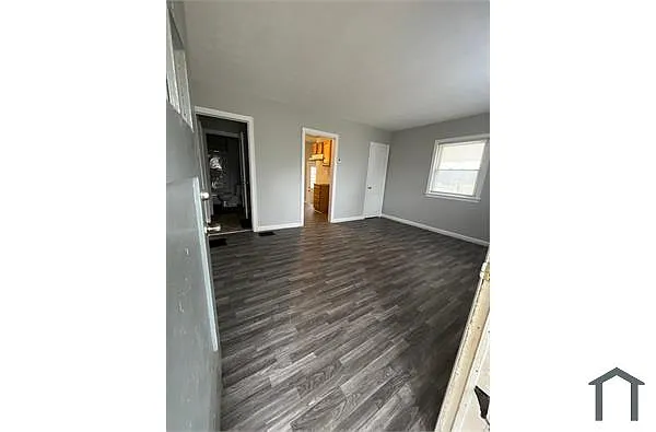 Building Photo - 1218 23rd Ave