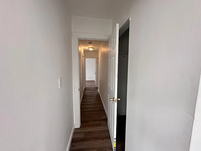 132 Charles St — Photo 4