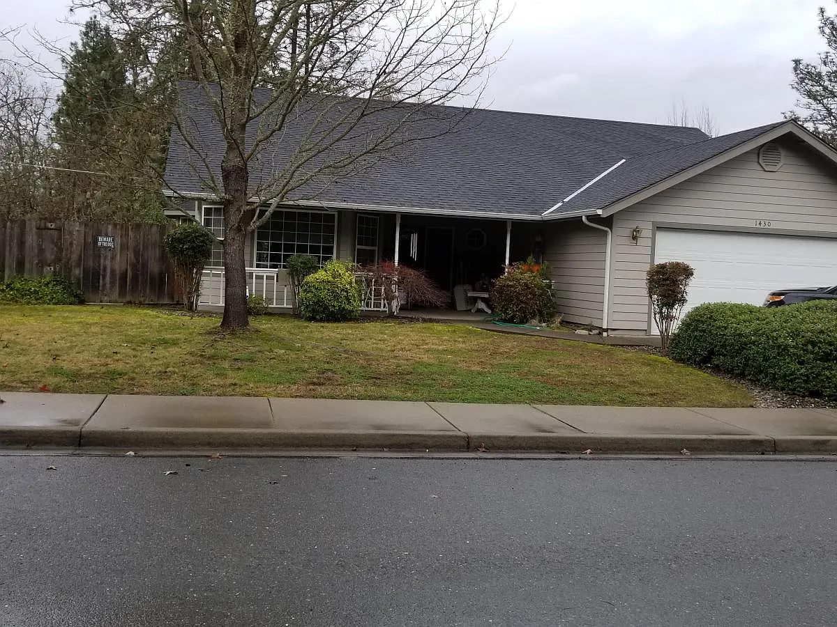 1430 Panoramic Loop photo 1