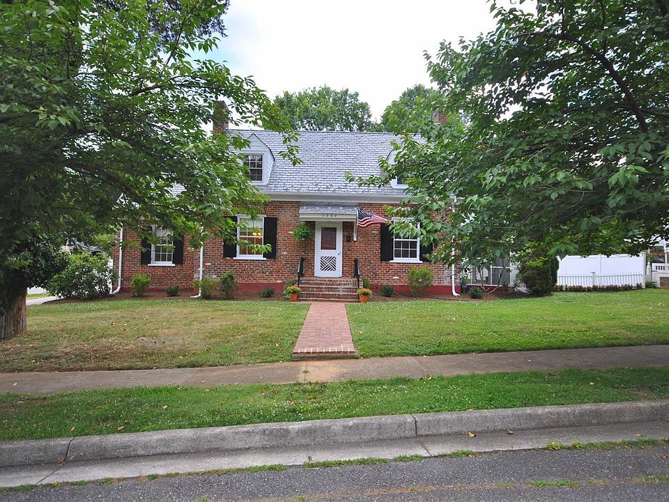 1st image of 1202 Greenway Ct