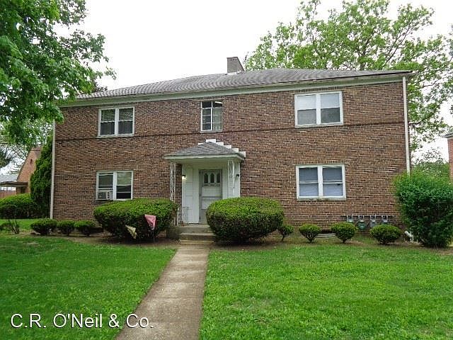 1st image of 105 Village Dr #C