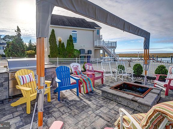 5th image of 22 Sea Isle Dr