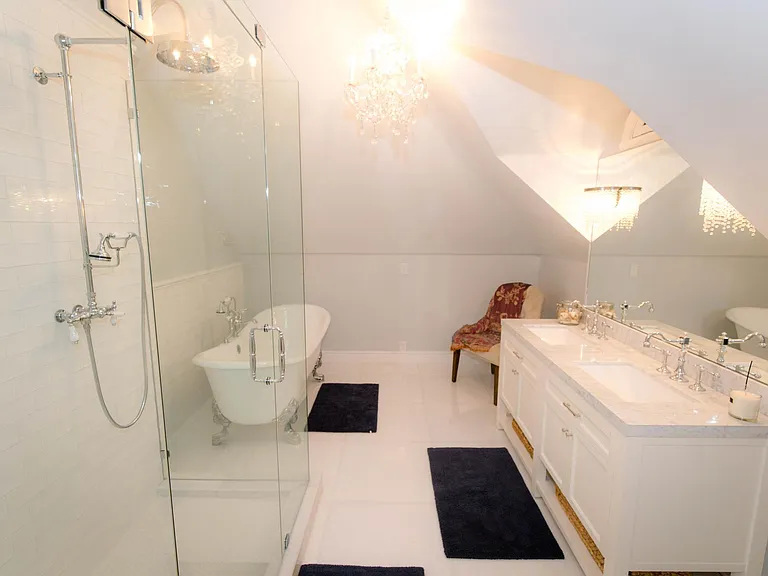 335 E 5th Ave #3 — Photo 12