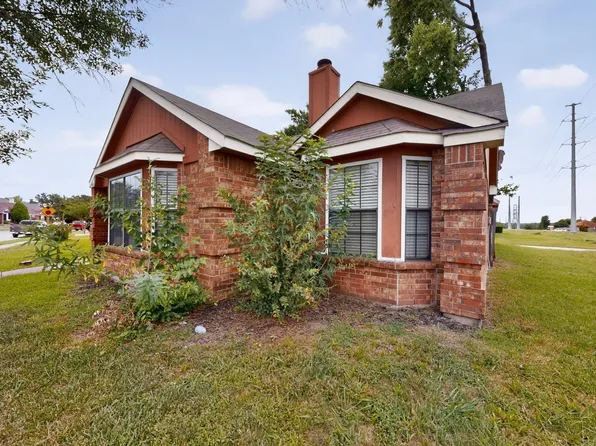 1700 Wheat Field Dr, Mesquite, TX 75149