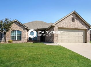 245 Kennedy Ct, Crowley, TX 76036