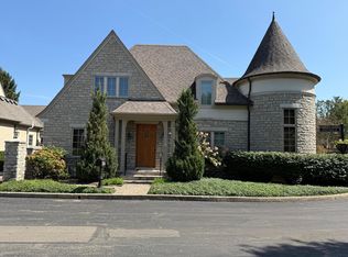 3414 Loire Ln, Columbus, OH 43221