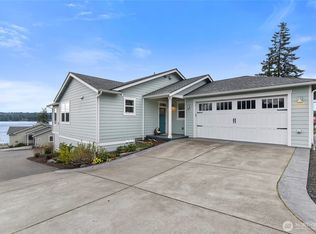 Whitford Strand Cottages, Poulsbo, WA 98370