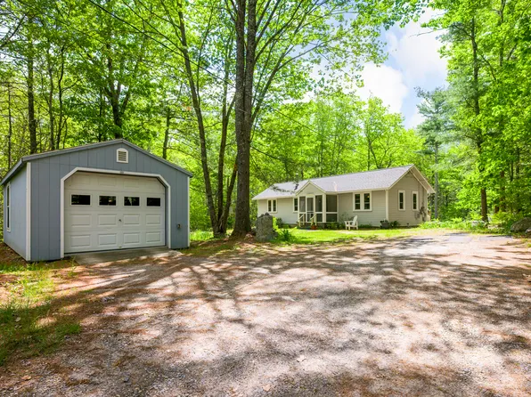 17 Eagle Lane, Damariscotta, ME 04543