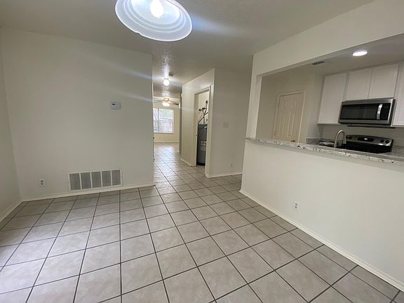 5th image of 726 W Martin Luther King Blvd #726