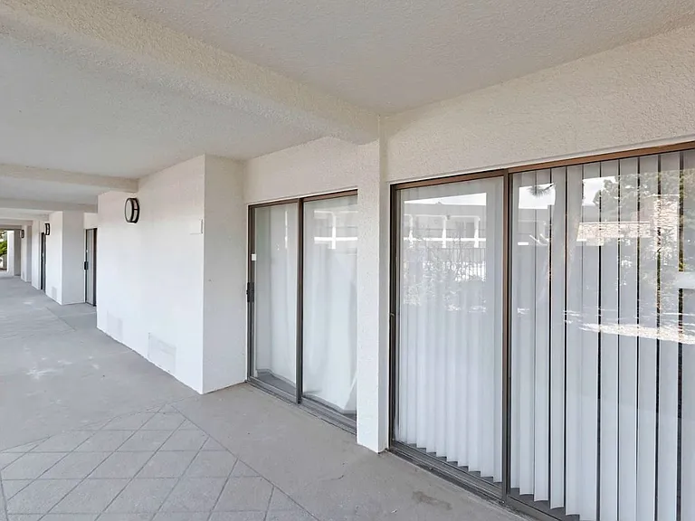Alta Apartments — Photo 12