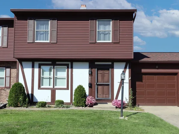 1823 Somersworth Dr, South Bend, IN 46614
