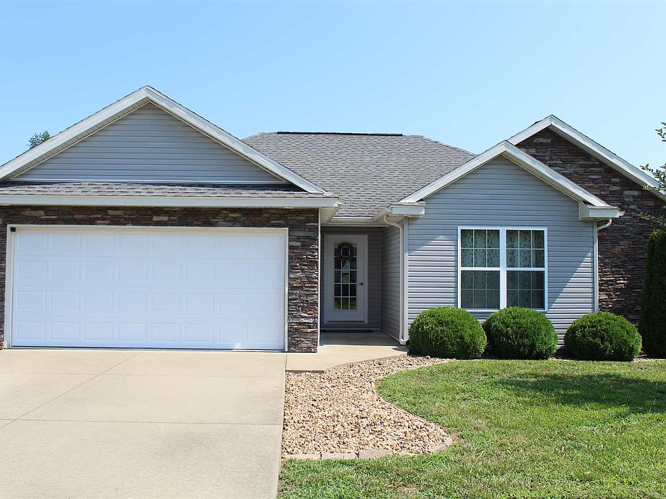 1st image of 1068 W Cobblefield Dr