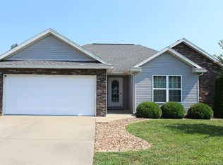 1068 W Cobblefield Dr, Rockport, IN 47635
