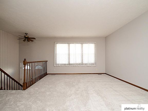 2nd image of 2325 S 119th Plz