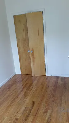 Rented by Lang Realty LLC | media 15