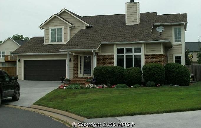 1st image of 110 Cotswold Ct