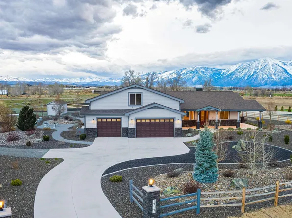 1717 Grandview Pkwy, Minden, NV 89423