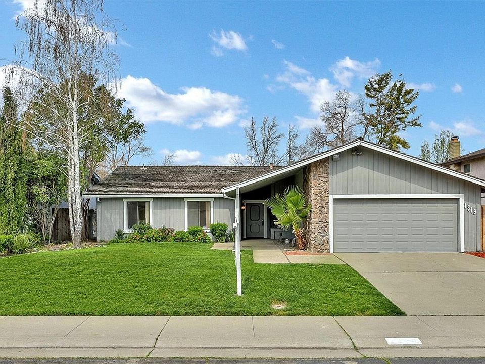 1st image of 1319 Briarwood Way
