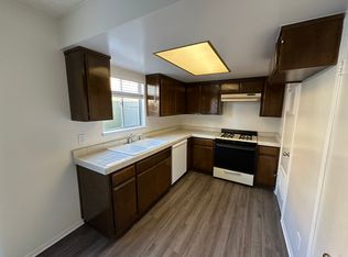 390 S Walnut Ave APT 3, Brea, CA 92821