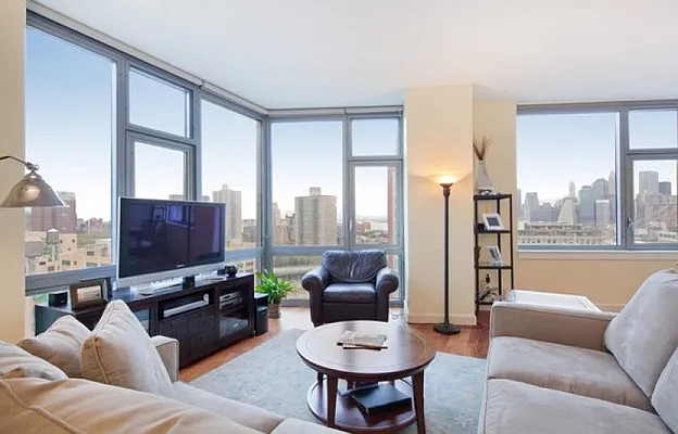 Sold by Town Residential | media 13