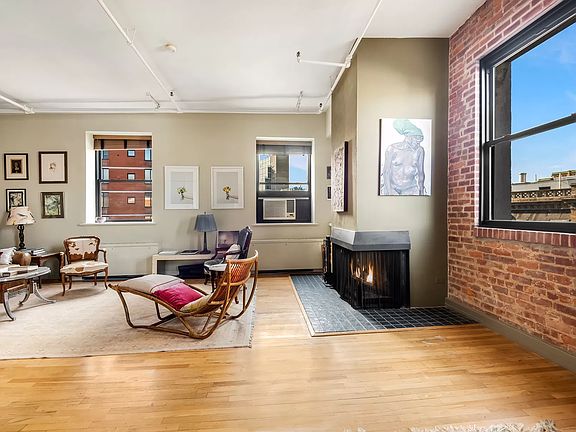 2nd image of 708 Greenwich St APT 6C