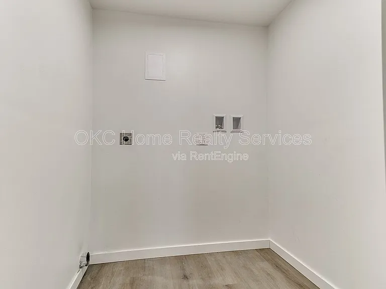 1812 W Noble Ave — Photo 30