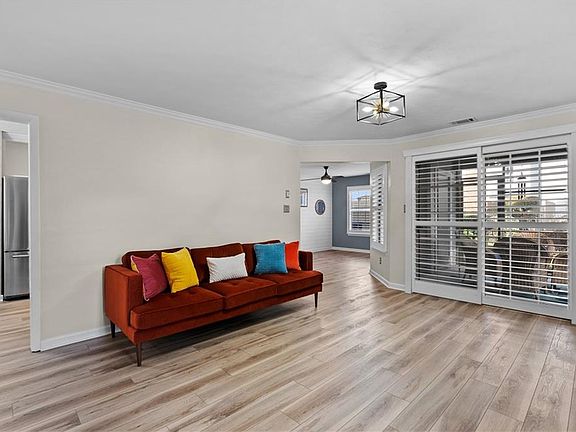 4th image of 4880 Cypress Point Circle #102