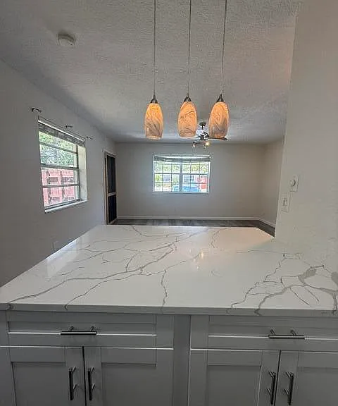 712 SW 14th Ave #1 — Photo 8