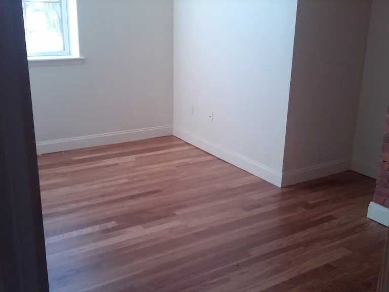 27 Western Avenue — Photo 11