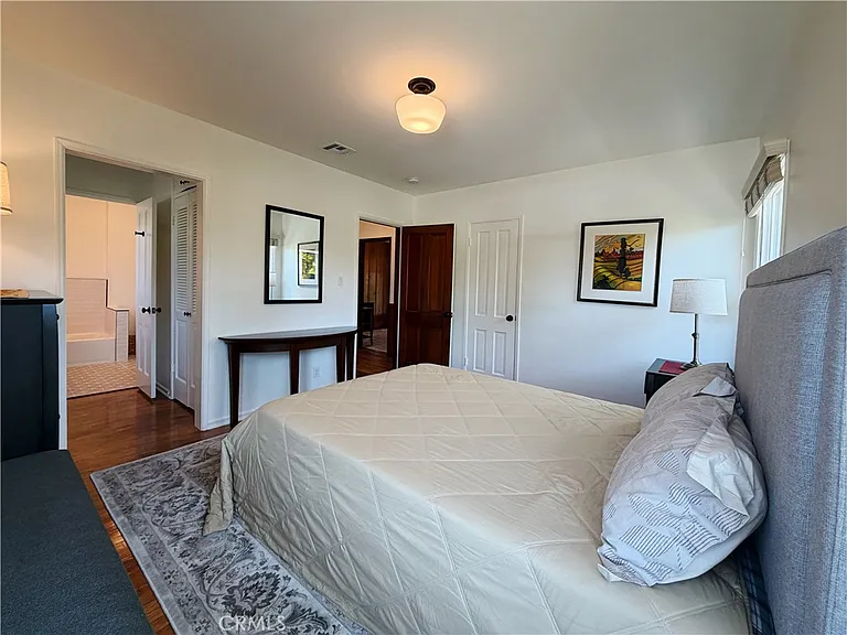 416 Drake Rd — Photo 12