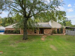 626 Highland Dr, Kilgore, TX 75662