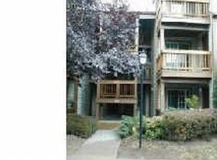 6917 Victoria Dr UNIT B, Alexandria, VA 22310