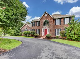 5654 Warwood Dr, Roanoke, VA 24018