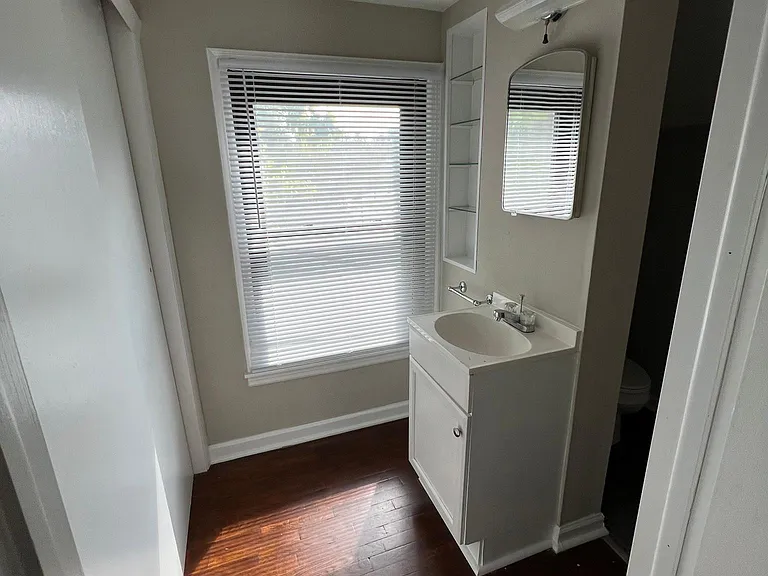 507 W Sexton Rd — Photo 12