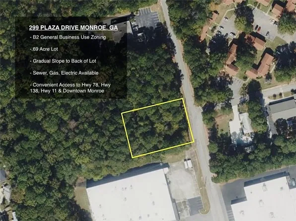 299 Plaza Dr #39, Monroe, GA 30655